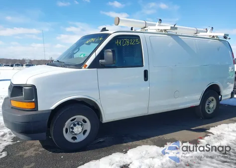 2017 Chevrolet Express 2500 Work Van from USA, damaged, VIN 1GCWGAFF4H1142817